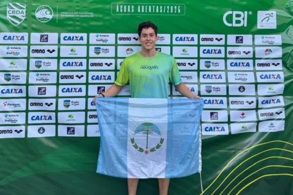 tomas-jouglard-el-nadador-neuquino-que-apunta-al-top-20-mund