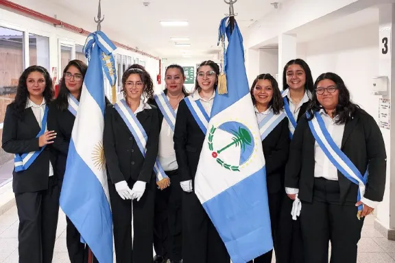 mas-de-220-nuevos-profesionales-egresaron-de-institutos-de-n