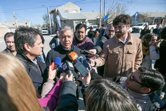 figueroa-pacta-con-petroleras-el-prefinanciamiento-de-mas-de