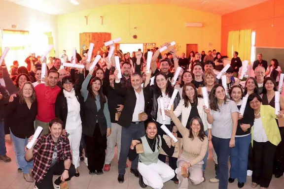 31-diplomados-en-geoturismo-el-alto-neuquen-forma-sus-propio