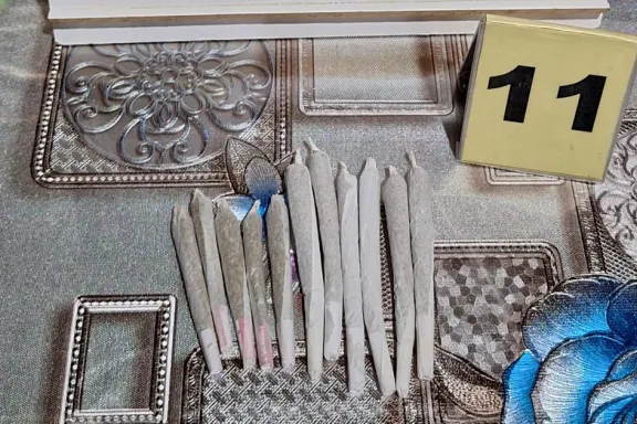 operativos-contra-el-narcomenudeo-11-allanamientos-drogas-se