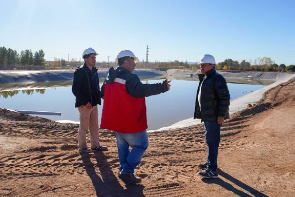 cutral-co-y-plaza-huincul-renuevan-sus-lagunas-cloacales-con