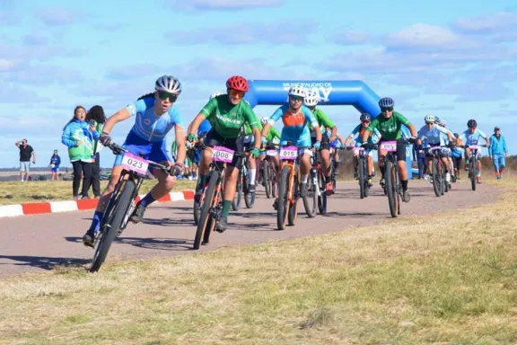 clinica-integral-de-ciclismo-gratuita-en-ciudad-deportiva-de