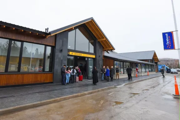 chapelco-duplica-su-capacidad-el-aeropuerto-de-san-martin-in