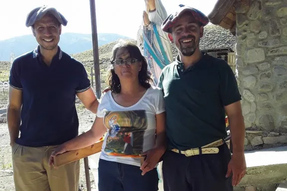 rosa-valdez-60-anos-cuidando-la-capilla-que-abre-el-camino-d