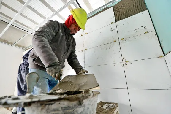 el-hospital-de-alumine-avanza-al-50-en-su-segunda-etapa-de-o