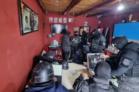 desmantelan-red-de-microtrafico-en-el-interior-detienen-a-do