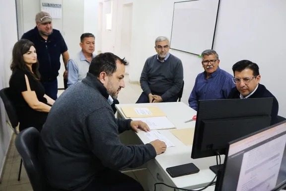 senillosa-tres-empresas-compiten-por-perforar-dos-nuevos-poz
