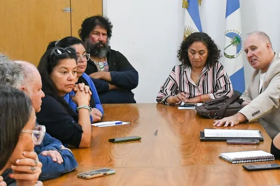 la-epet-14-se-renueva-por-dentro-obras-en-laboratorios-sin-p