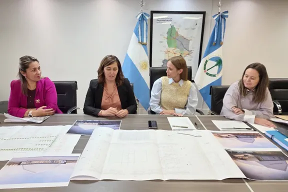 doce-empresas-compiten-por-construir-el-centro-deportivo-de-