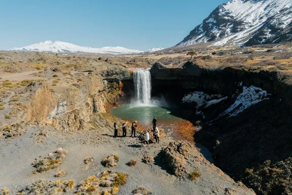 caviahue-copahue-en-septiembre-nieve-termas-y-volcan-en-48-h