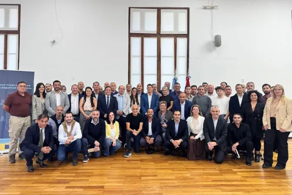 neuquen-estuvo-presente-en-el-encuentro-federal-que-debate-e