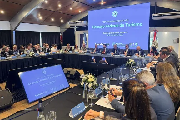 neuquen-estuvo-en-la-mesa-grande-del-turismo-argentino-en-ro