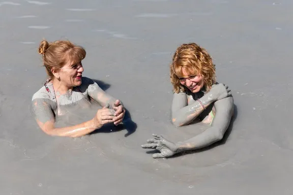 ultima-chance-en-copahue-tres-tratamientos-termales-por-el-p