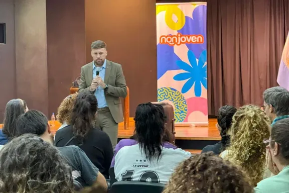 jovenes-de-neuquen-tendran-su-propio-espacio-para-hablar-de-