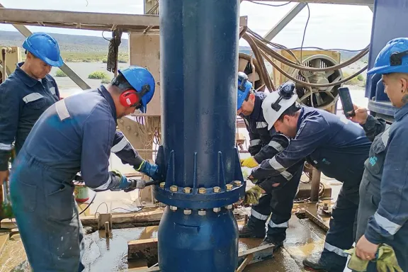 epas-sumo-una-bomba-de-respaldo-en-la-comarca-petrolera-tras