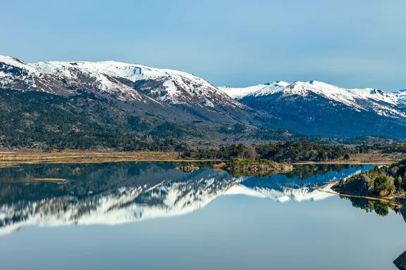 pulmari-el-lago-cordillerano-donde-naturaleza-y-cultura-mapu