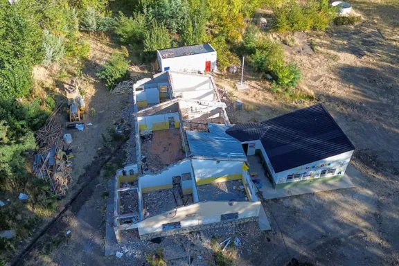 el-alamito-tendra-una-escuela-nueva-arranco-la-construccion-