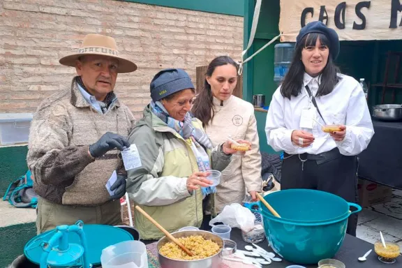 chos-malal-celebro-su-aniversario-con-gastronomia-y-tradicio