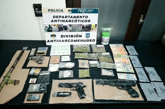 golpe-al-microtrafico-en-villa-maria-dos-detenidos-y-drogas-