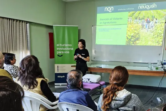centenario-apuesta-al-agroturismo-con-formacion-profesional-
