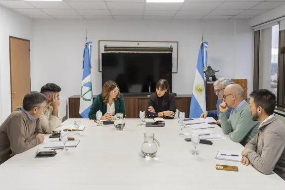 plottier-provincia-y-municipio-acuerdan-plan-integral-de-agu
