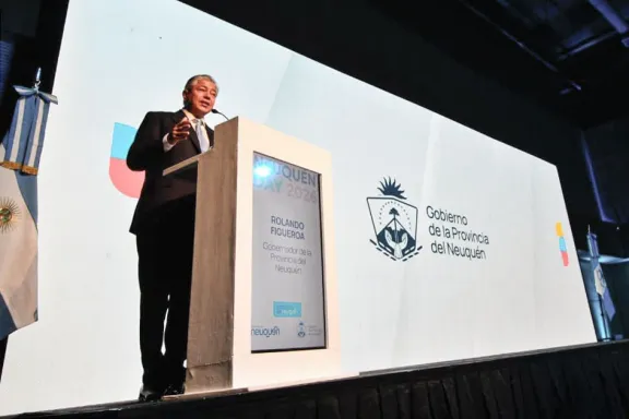 neuquen-concentra-el-82-del-gasto-en-personal-en-salud-educa