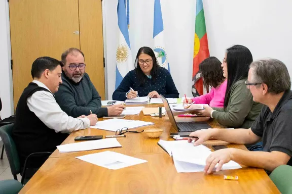 neuquen-suma-mas-de-mil-horas-para-fortalecer-escuelas-tecni