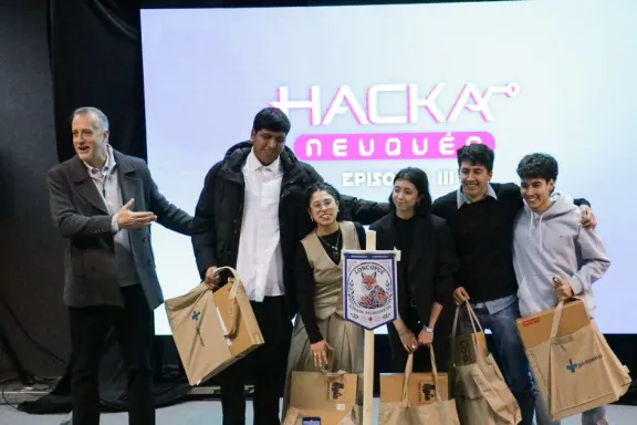 zorros-patagonicos-gano-el-hackaneuquen-con-un-proyecto-que-