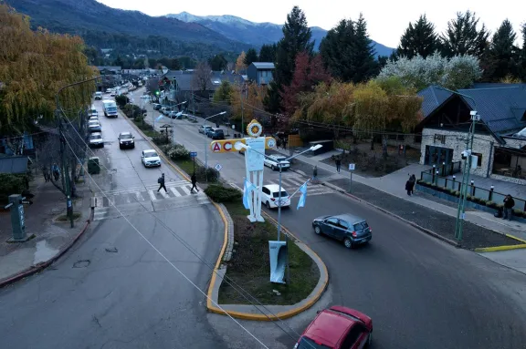 neuquen-pidio-1378-millones-de-dolares-al-caf-para-obras-ele