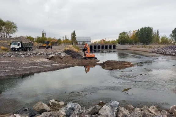 el-epas-trabaja-a-contrarreloj-para-que-el-agua-no-falte-en-