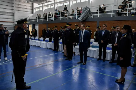 policia-del-neuquen-graduo-comisarios-con-nuevo-curso-de-con