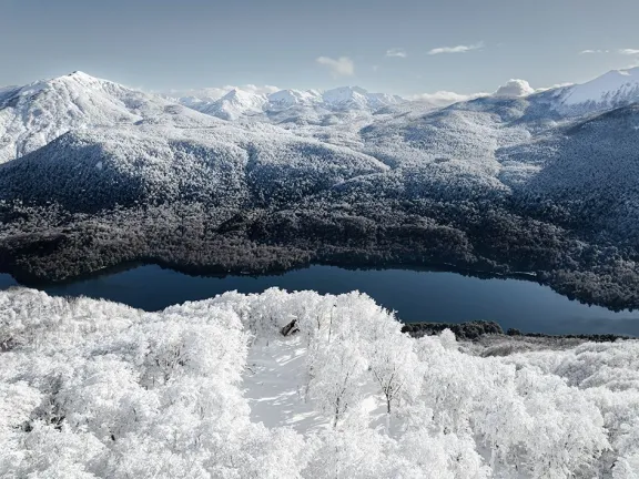 el-turismo-neuquino-arranca-la-temporada-de-nieve-con-numero