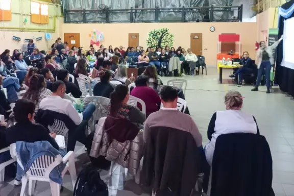 neuquen-debatio-educacion-secundaria-rural-con-mas-de-140-pa