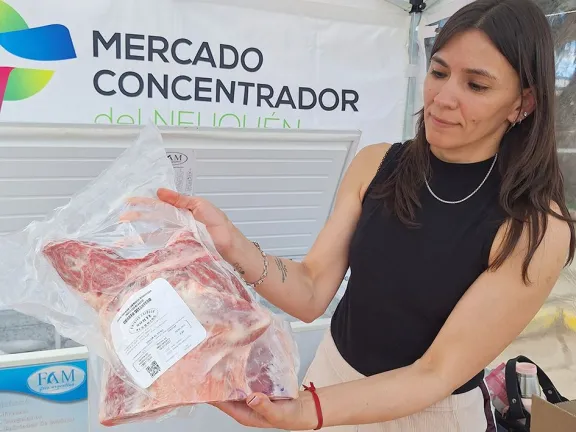 el-mercado-concentrador-conquisto-a-familias-con-chivito-y-t