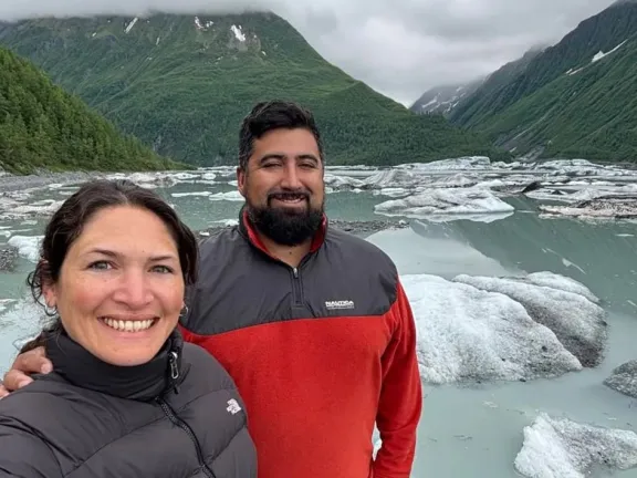 de-andacollo-a-alaska-ocho-anos-de-aventura-en-un-megane-de-