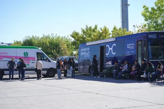 vuelve-la-unidad-movil-de-salud-visual-a-neuquen-fechas-y-lu